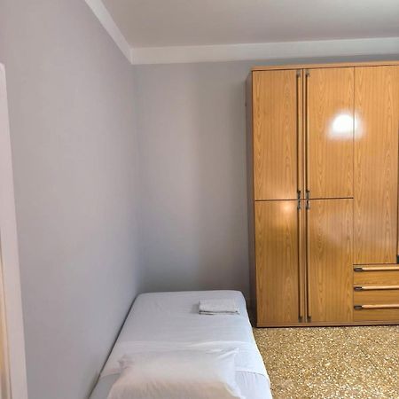 Bilocale In Via Degli Orti Variani Rom Exteriör bild