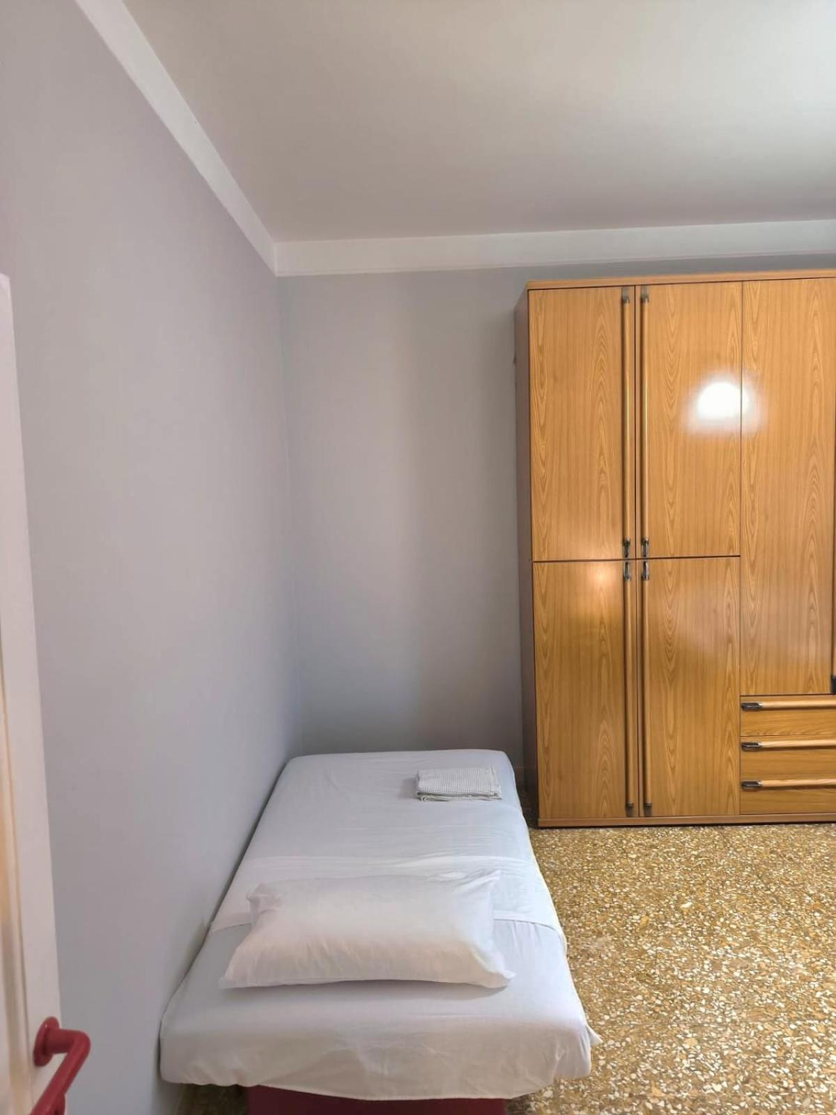 Bilocale In Via Degli Orti Variani Rom Exteriör bild